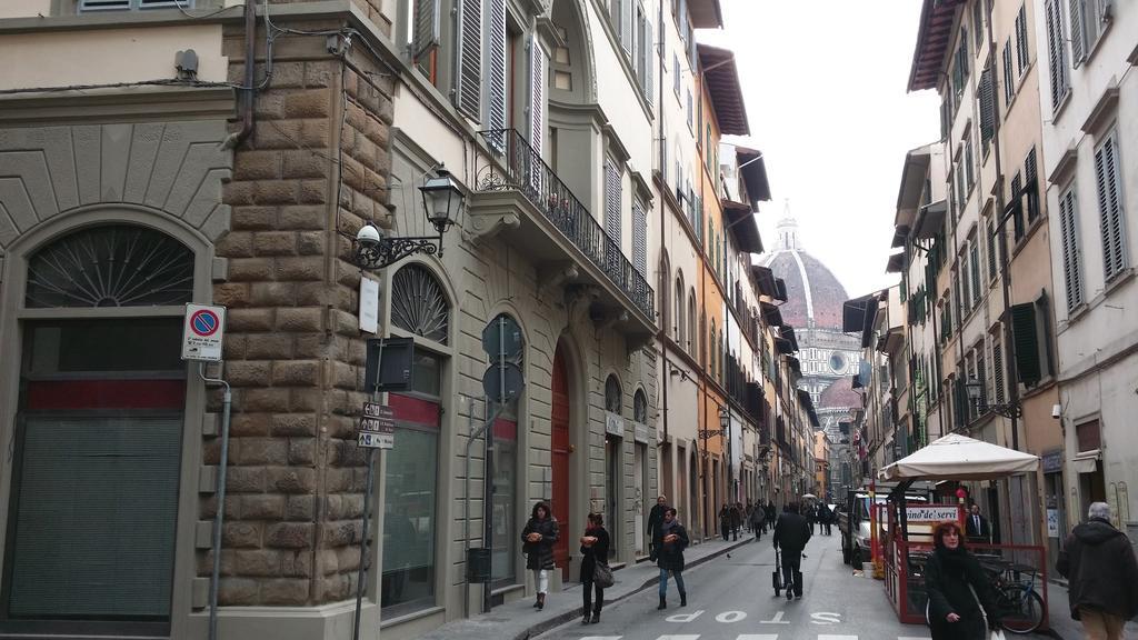 First Of Florence Ngoại thất bức ảnh